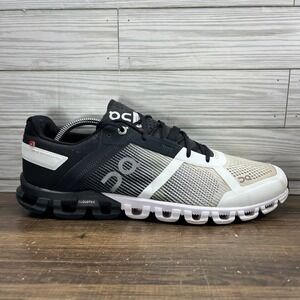 On CloudFlow Men's Black White - Men's Size 10.5